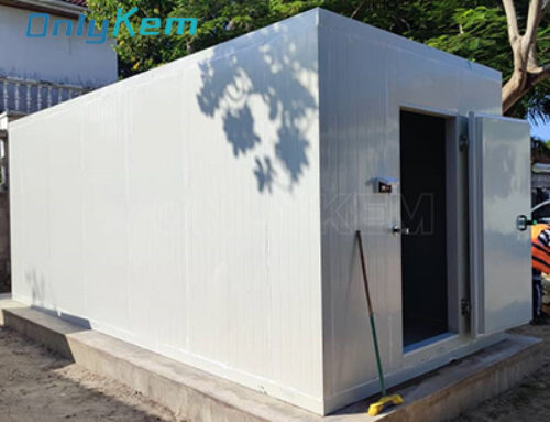 What issues should be noted when storing chicken in cold storage ？